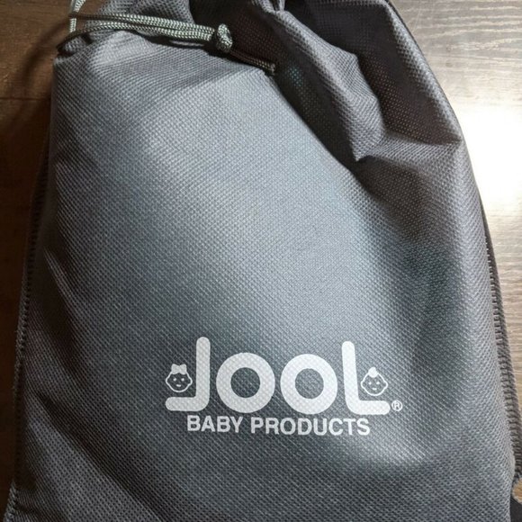 Jool Baby Folding Travel Potty Seat Fits Round & Oval Toilets Blue W/Travel Bag - Picture 3 of 4